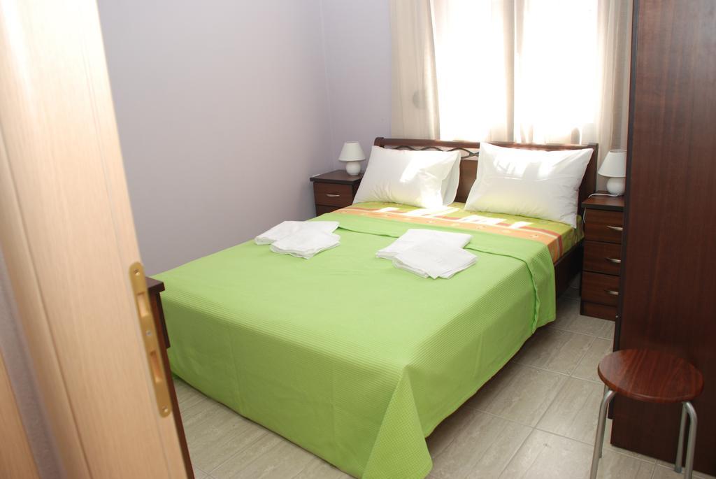 Marianna Apartments 네아 로다 객실 사진
