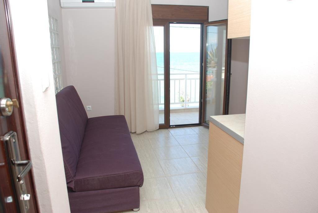 Marianna Apartments 네아 로다 객실 사진