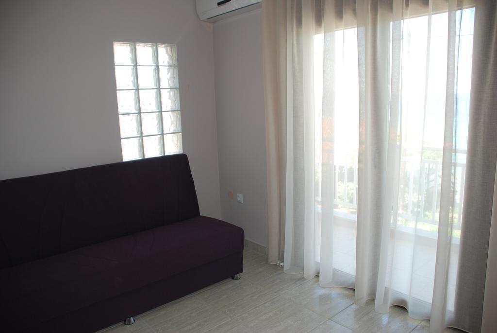 Marianna Apartments 네아 로다 객실 사진