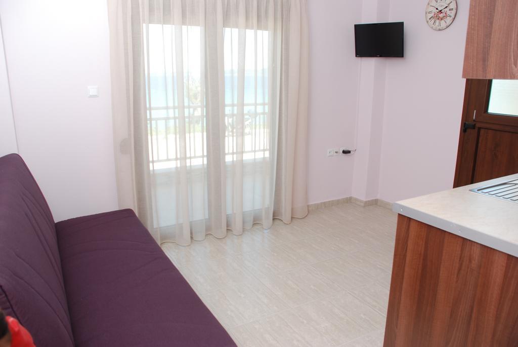 Marianna Apartments 네아 로다 객실 사진