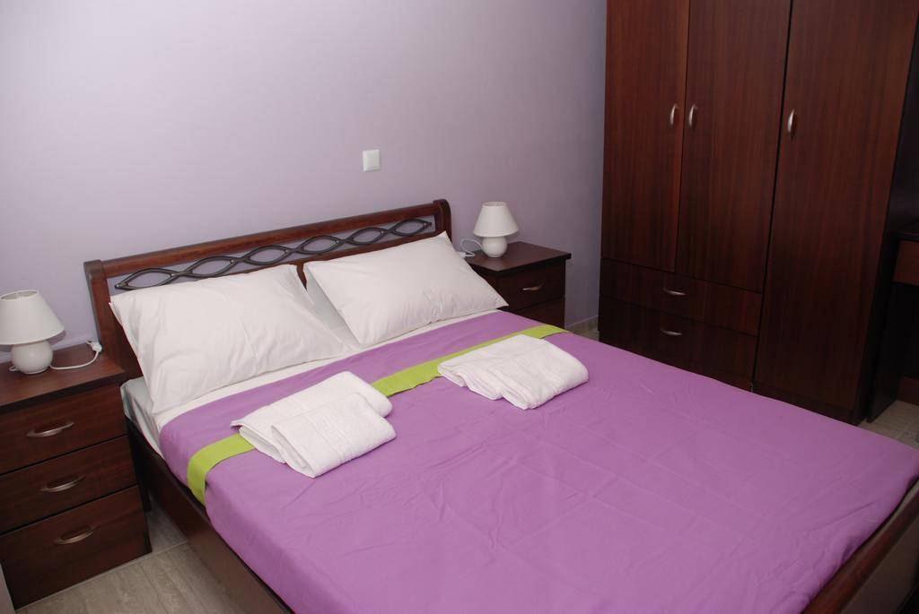 Marianna Apartments 네아 로다 객실 사진